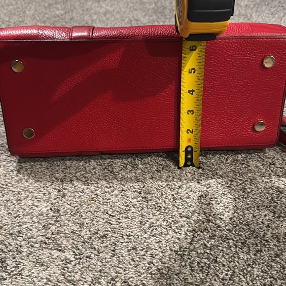 Large Michael Kors handbag with gold accents. - Picture 6 of 6